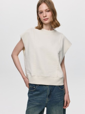 свитшот оверсайз без рукавов фотография