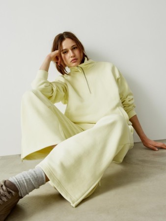 свитшот оверсайз с воротником на молнии - женские свитшоты кожаные 