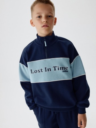 свитшот с воротником на молнии детский фотография