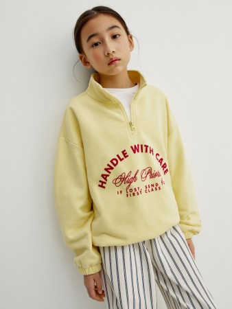 свитшот с воротником на молнии для девочек фотография