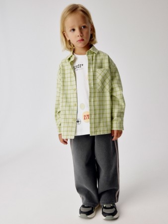 свободные брюки с лампасами для мальчиков фотография