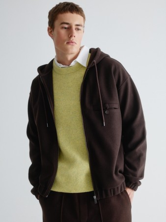 толстовка оверсайз на молнии фотография