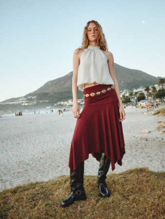 топ-халтер из шифона из линейки  young фотография