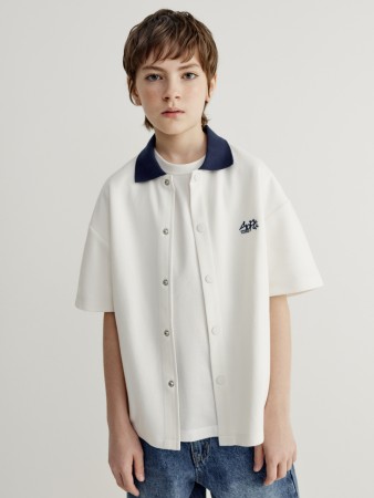 трикотажная рубашка с коротким рукавом для мальчиков фотография