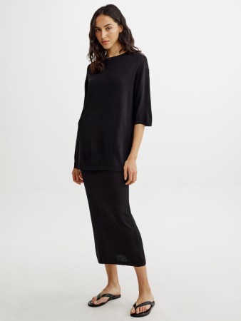 трикотажная юбка миди из смесовой вискозы фотография