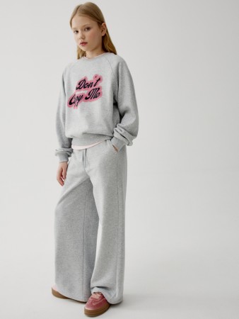 трикотажные брюки для девочек фотография