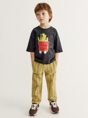 трикотажные брюки в полоску для мальчиков фотография