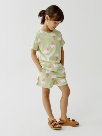 трикотажные шорты с принтом для девочек фотография