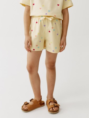 трикотажные шорты с принтом для девочек фотография