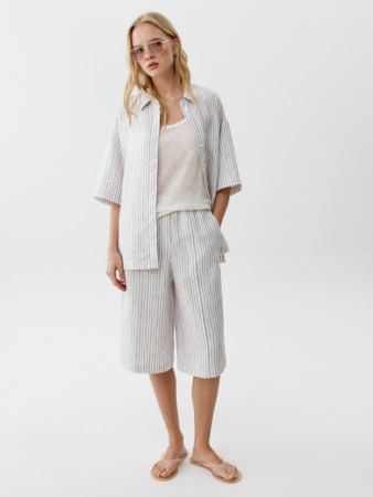 удлиненные шорты-бермуды со стрелками из льна - женские шорты