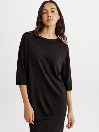 удлиненный джемпер оверсайз из вязаного трикотажа - женские джемперы укороченные 