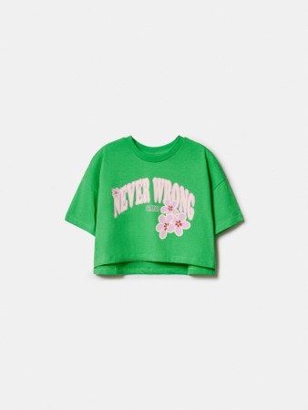 укороченная футболка с принтом для девочек фотография