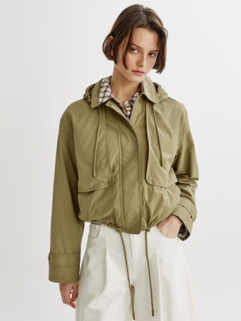 укороченная ветровка с декоративной кокеткой - куртки