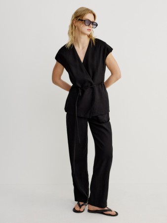 укороченные брюки из смесовой вискозы со льном фотография