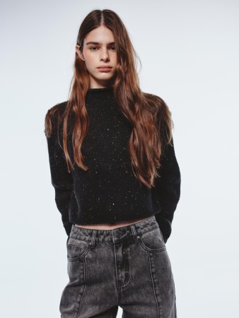 укороченный джемпер из линейки  young - детская одежда удлиненная 