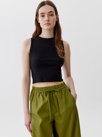 укороченный приталенный топ в рубчик - женские топы и майки в рубчик 