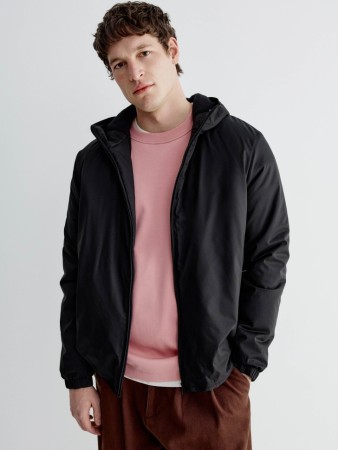 утепленная куртка с капюшоном - верхняя одежда