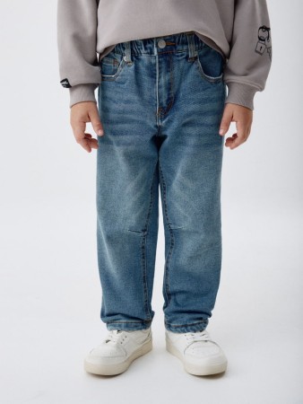 утепленные джинсы relaxed для мальчиков фотография