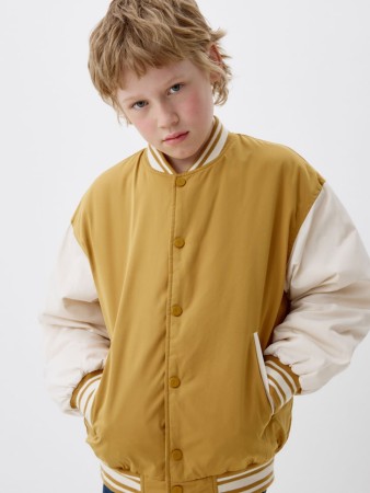 утепленный бомбер в стиле преппи детский - детская одежда, обувь и аксессуары для всех возрастов на кнопках 