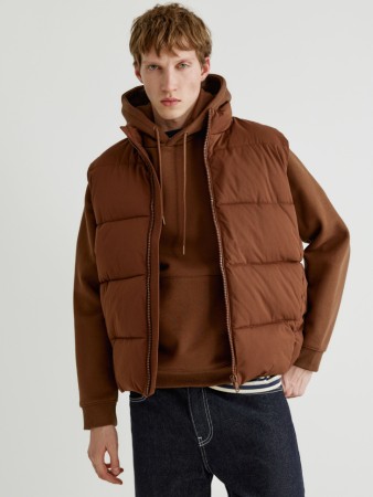 утепленный жилет с термостежкой - мужские жилеты