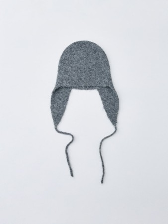 вязаная шапка-ушанка с содержанием шерсти - женские шапки