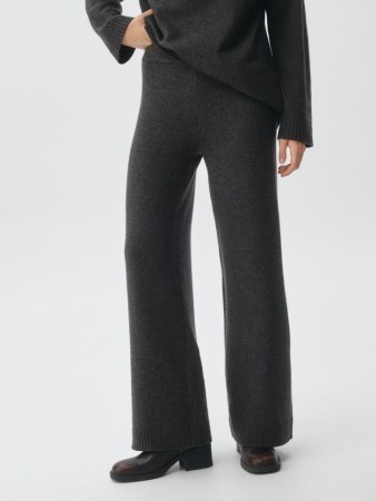 вязаные брюки с содержанием ангоры и шерсти фотография