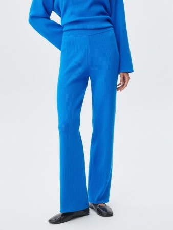 вязаные брюки в рубчик - женская одежда из вискозы 