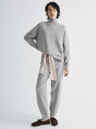 вязаные джоггеры - джоггеры с манжетами 