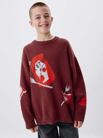 вязаный джемпер оверсайз с принтом для мальчиков фотография