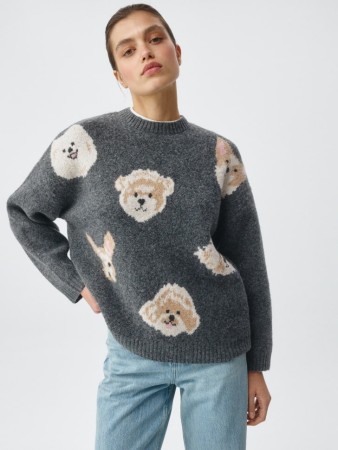 вязаный джемпер оверсайз с принтом фотография