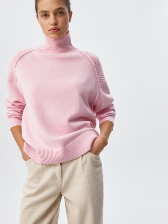 вязаный джемпер оверсайз - женская одежда плетеная 