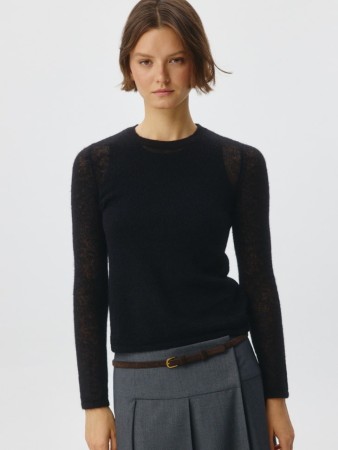 вязаный джемпер с добавлением шерсти и мохера фотография