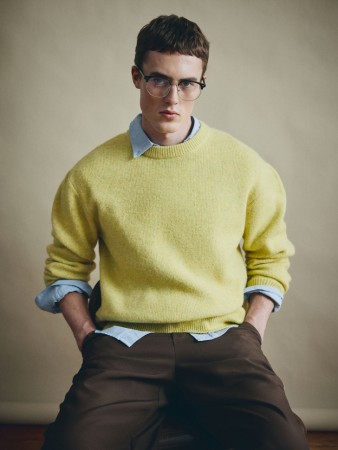 вязаный джемпер с содержанием шерсти фотография