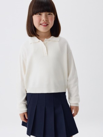 вязаный джемпер с воротником поло для девочек фотография