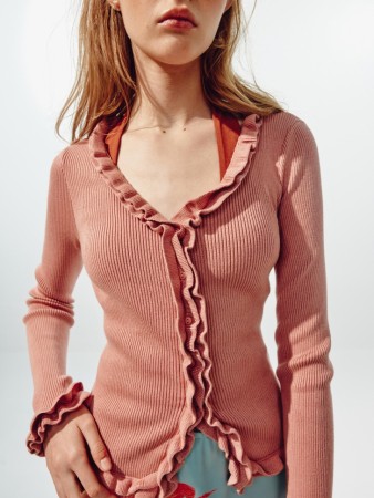 вязаный кардиган с оборками из линейки  young - детские кардиганы российские 