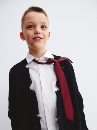 вязаный кардиган в стиле гранж детский фотография