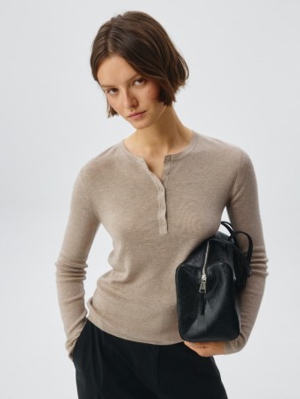 вязаный лонгслив с содержанием шерсти - женские футболки и поло шерстяные 