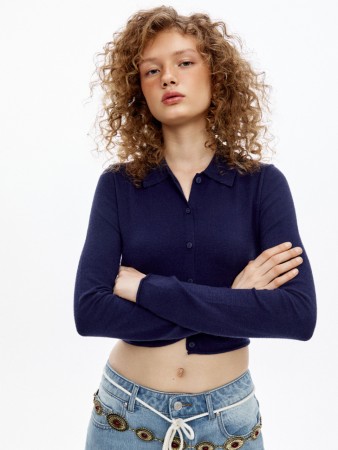 вязаный укороченный кардиган из линейки  young фотография