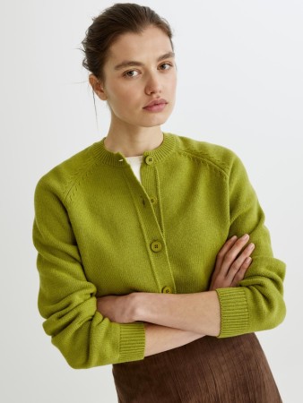 вязаный укороченный кардиган фотография