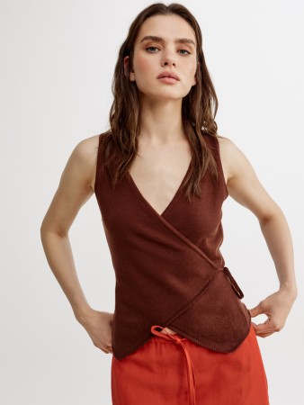 вязаный жилет на завязке с содержанием лиоцелла и льна - верхняя одежда из лиоцелла 