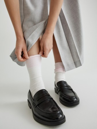 высокие носки с широкой полоской - женские носки sela 