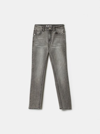 зауженные джинсы для девочек фотография