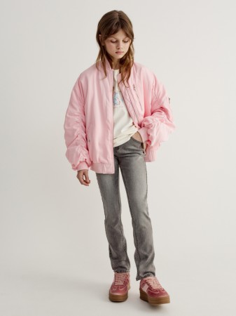 зауженные джинсы для девочек фотография