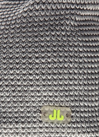 шапка water   - женские аксессуары с логотипом 