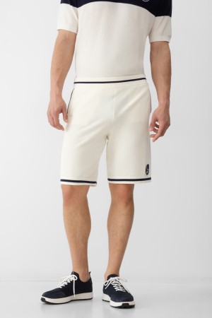 бермуды  модель из коллекции knt - мужская одежда, обувь и аксессуары kiton 