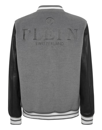 бомбер  фотография