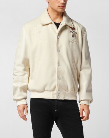 бомбер  фотография