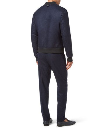 бомбер  фотография