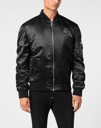 бомбер  фотография