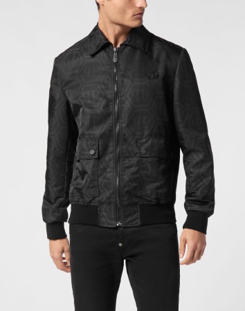 бомбер  фотография